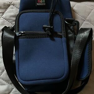 Nuovoware Water Bottle Carrier Bag